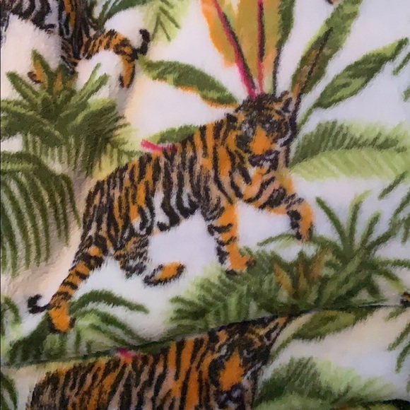 1 LEFT🆕🐅Tiger Fleece Throw Blanket - Picture 2 of 4